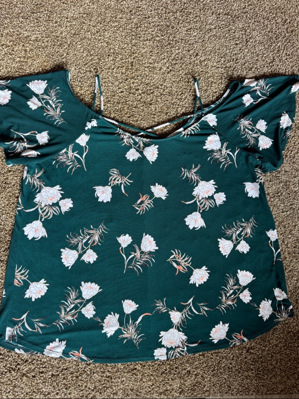 Kaileigh Dark Green Floral Cold-Shoulder Flowy Tank Top 3x